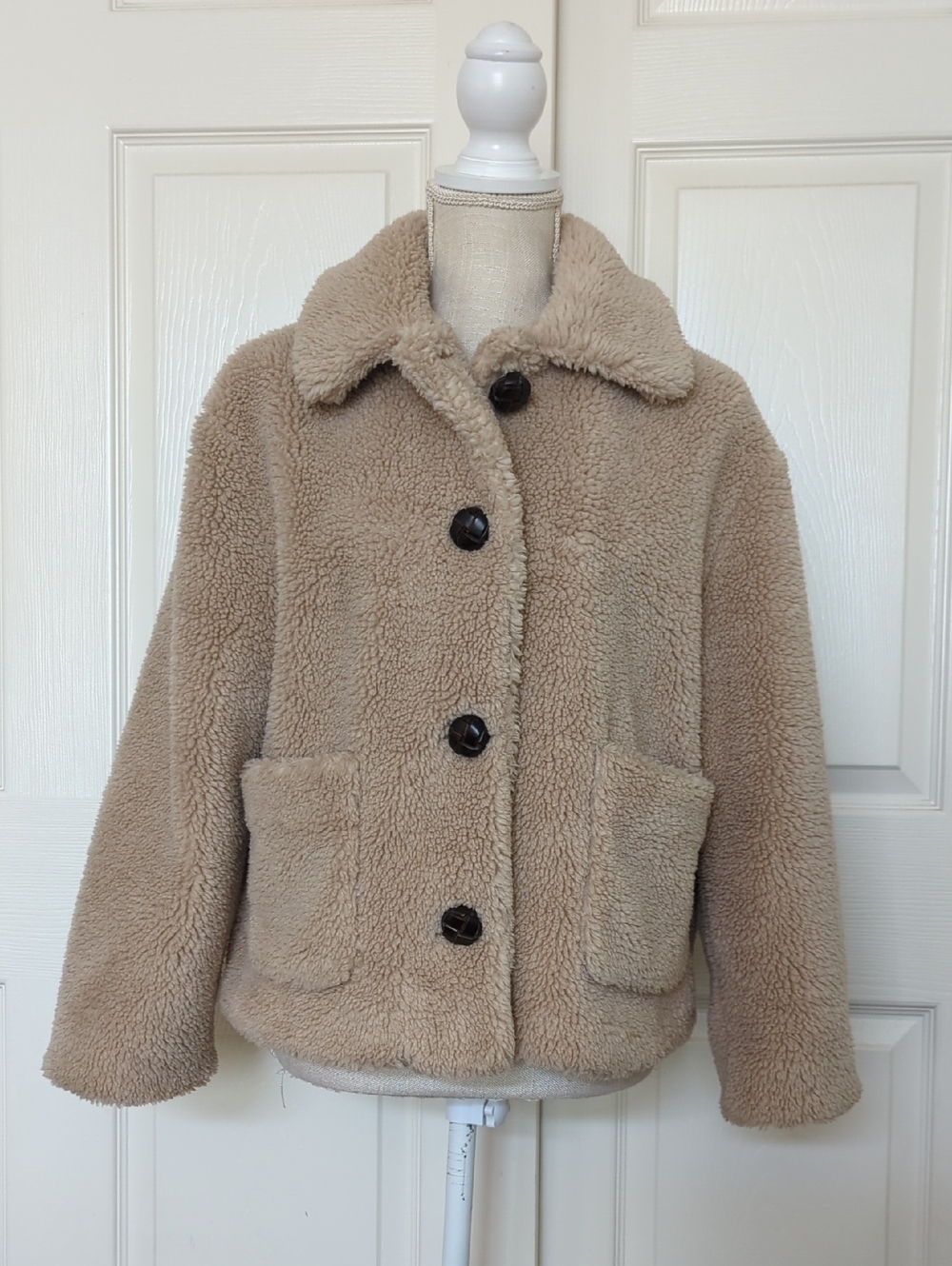 Zara Beige Teddy Faux-Shearling Button Jacket - Picture 2 of 6